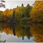 Herbst im Kromlauer Park mit Rakotzbrücke