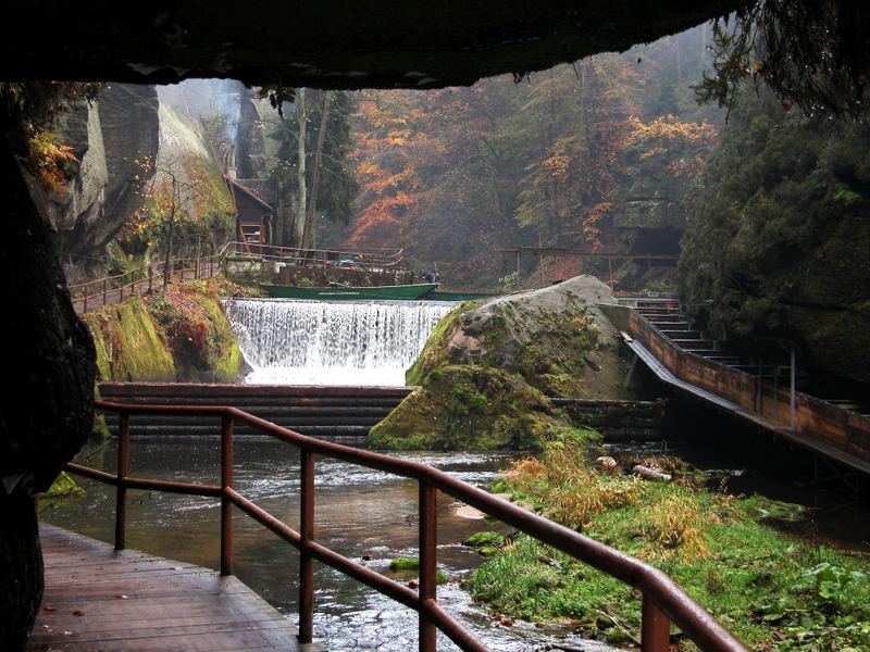 Herbst im Tal der Kamenice (Edmundsklamm, CR )