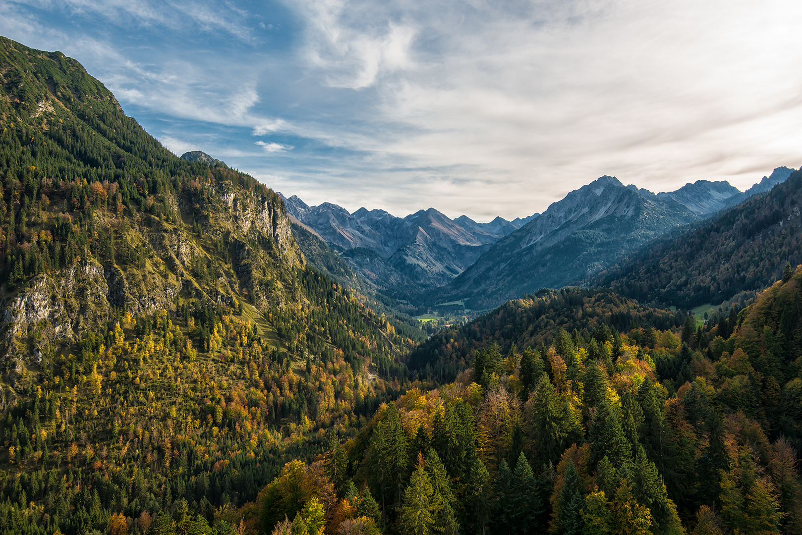 HERBST IN DEN BERGEN