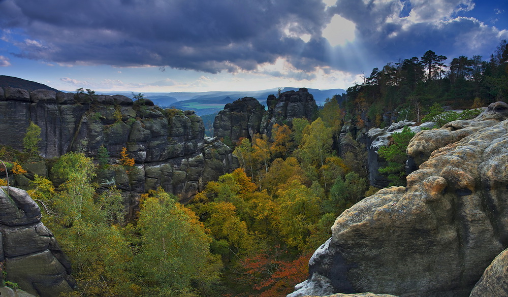 Herbst in den Schrammsteinen