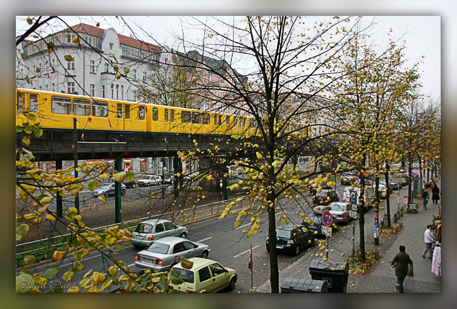 Herbst in der Schönhauser Allee Foto & Bild deutschland, europe
