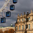 Herbst in Stuttgart - Riesenrad am Neuen Schloß