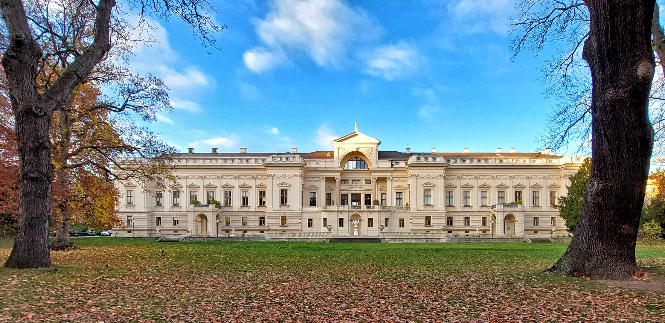 Herbst in Wien 2 - Alserbachpalais