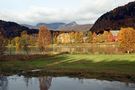 Herbst / Licht und Schatten. by Erika Czilinski 