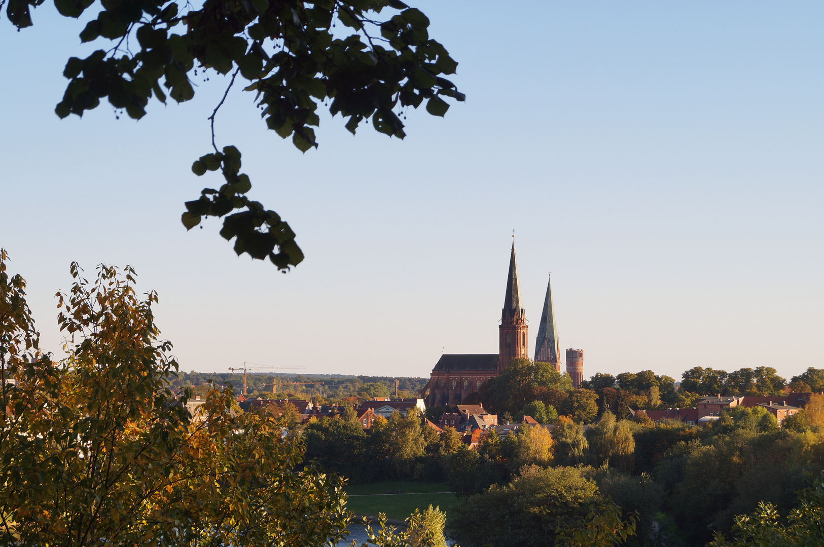 Herbst über dem See