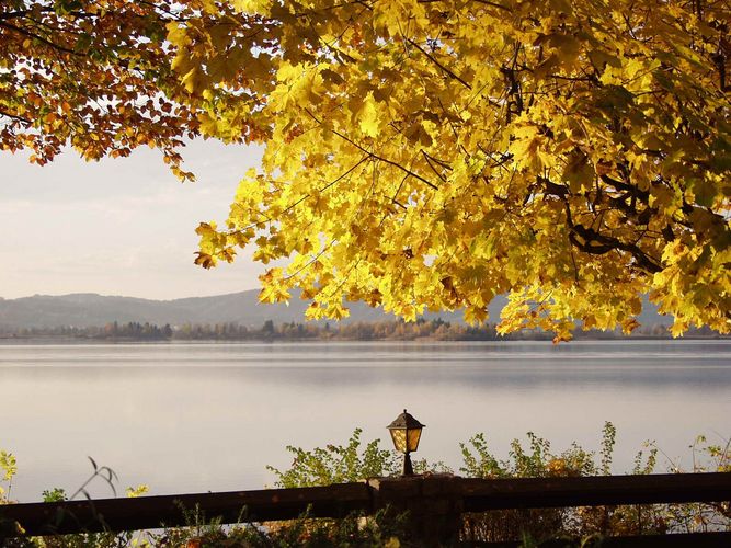 Herbstabend am Kochelsee