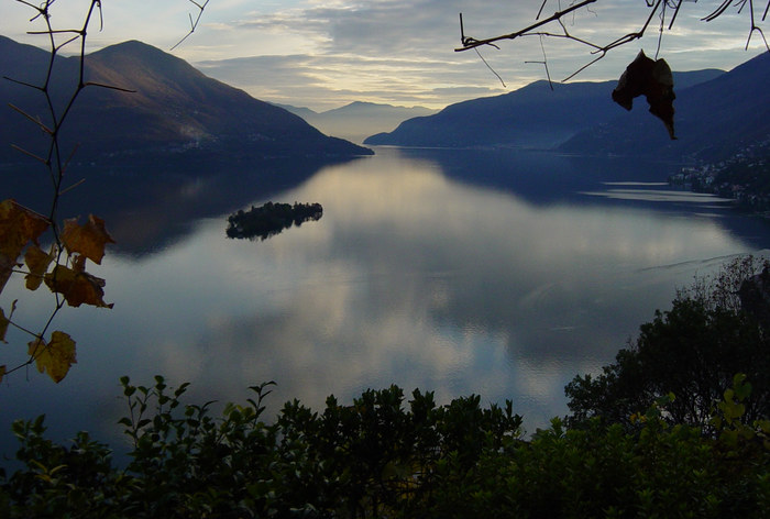 Herbstabend am Lago Maggiore