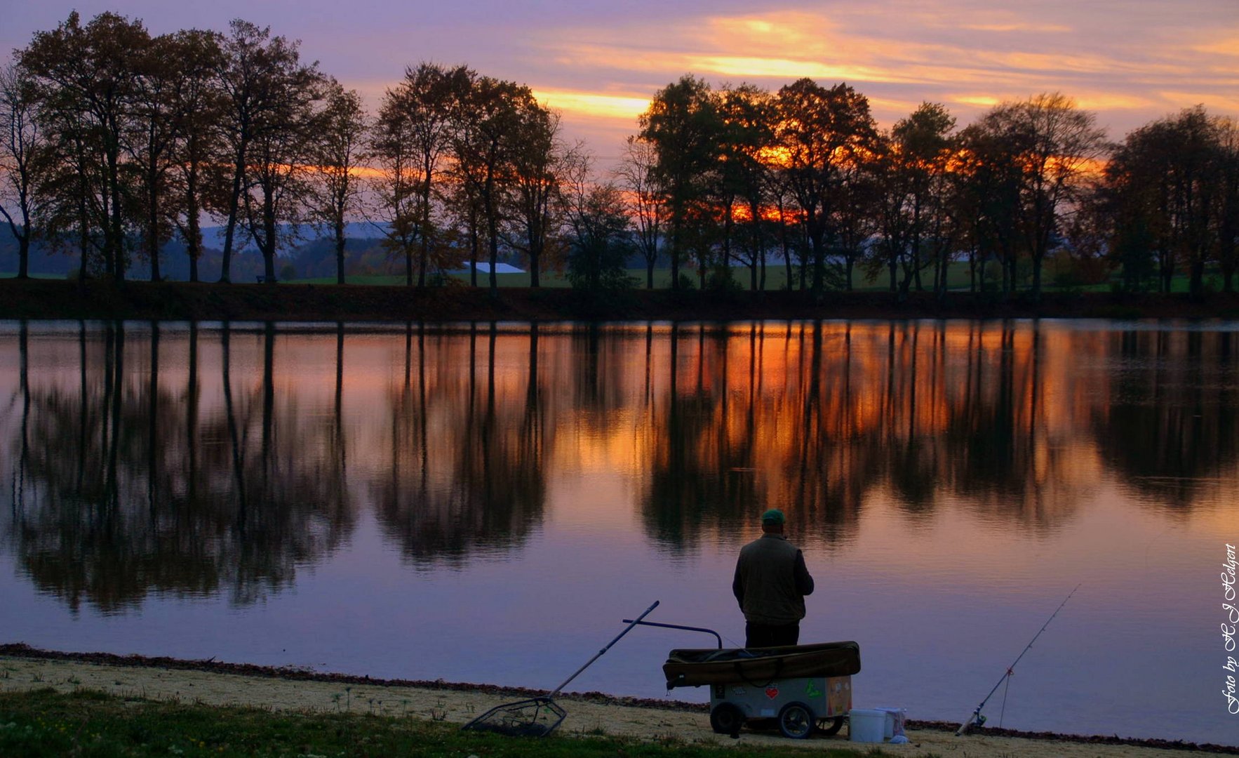 Herbstabend am See