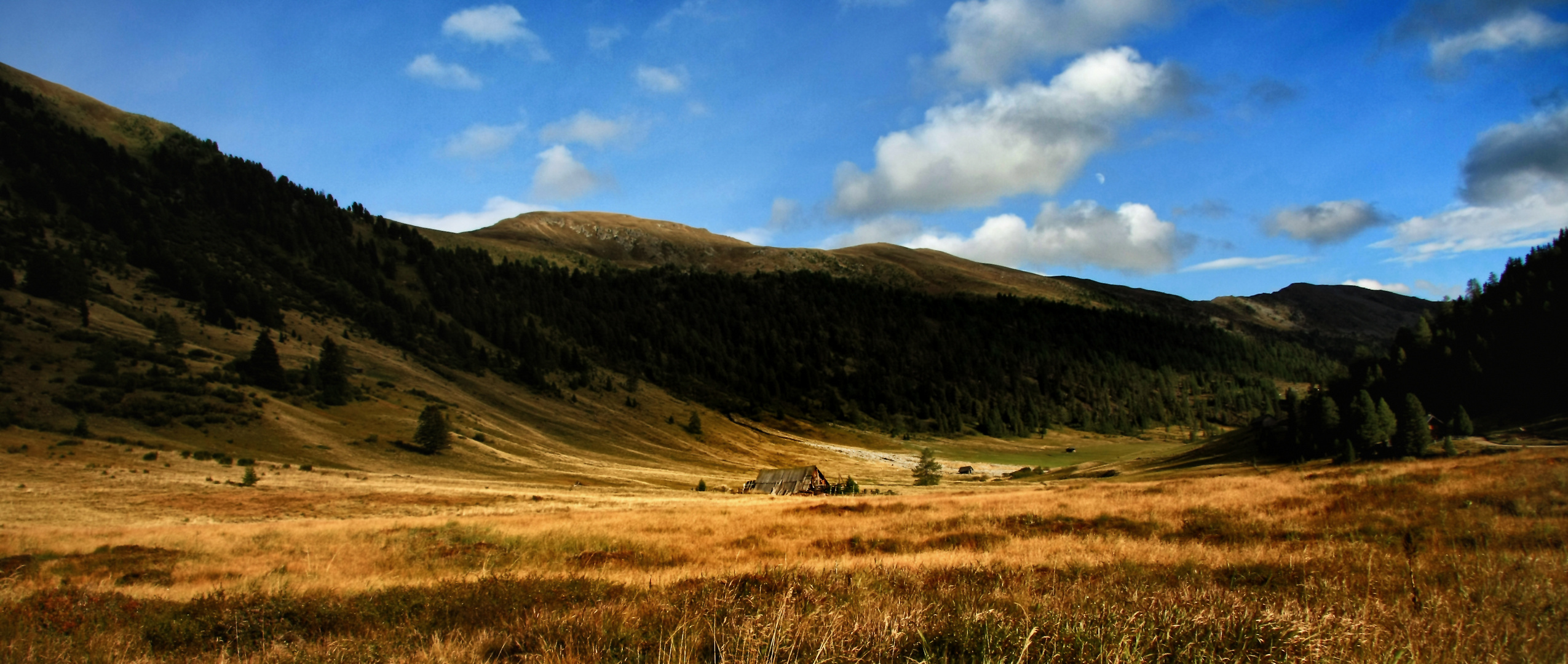 Herbstbeginn in den Alpen