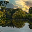 Herbstbeginn und Abend-Leuchten an der Fulda