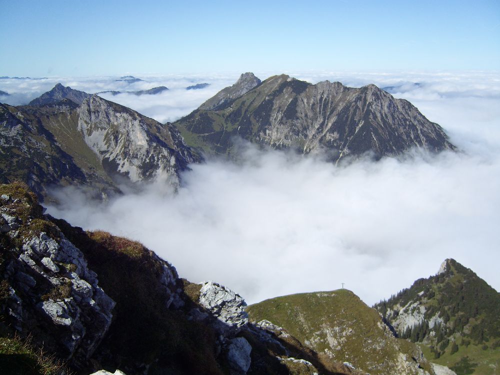 Herbstblick von der großen Schlicke zum Aggenstein