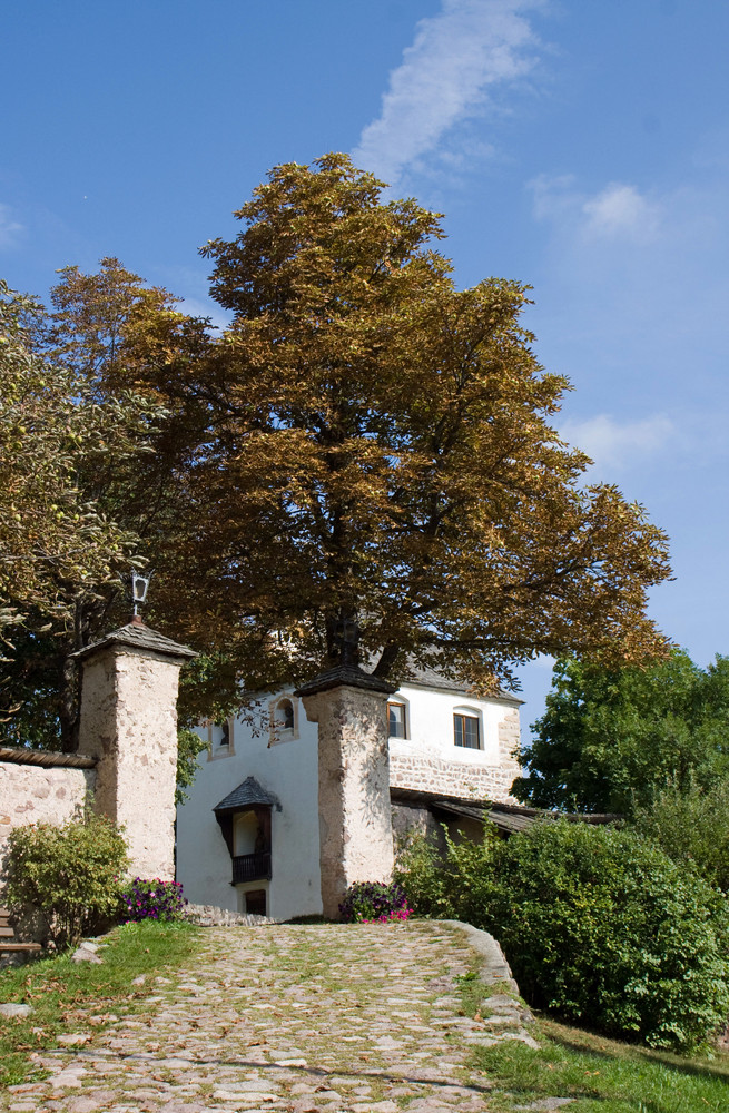 Herbsteinzug in Kastelruth