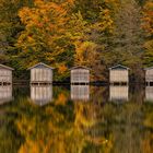 Herbstfaben am See