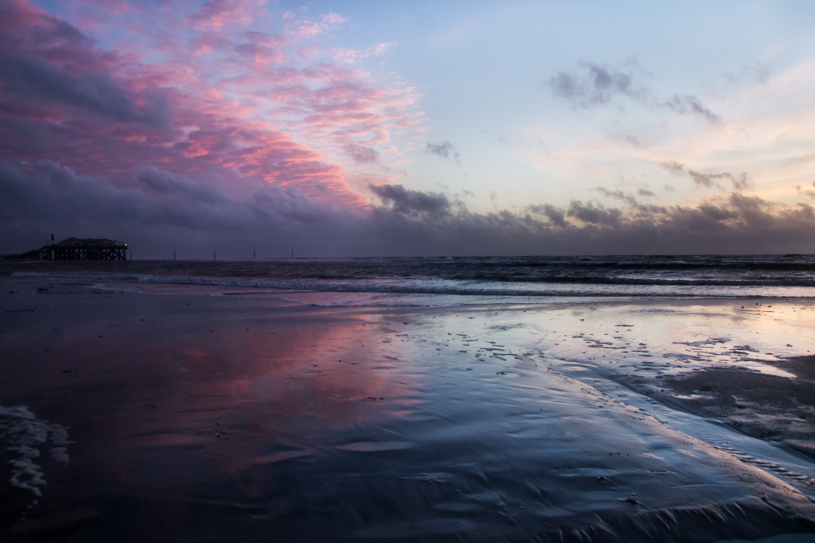 Herbstfarben am Strand