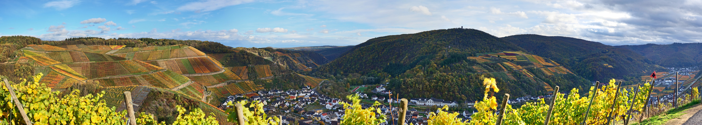 Herbstfarben im Ahrtal