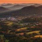 Herbstfelder im Sonnenuntergang