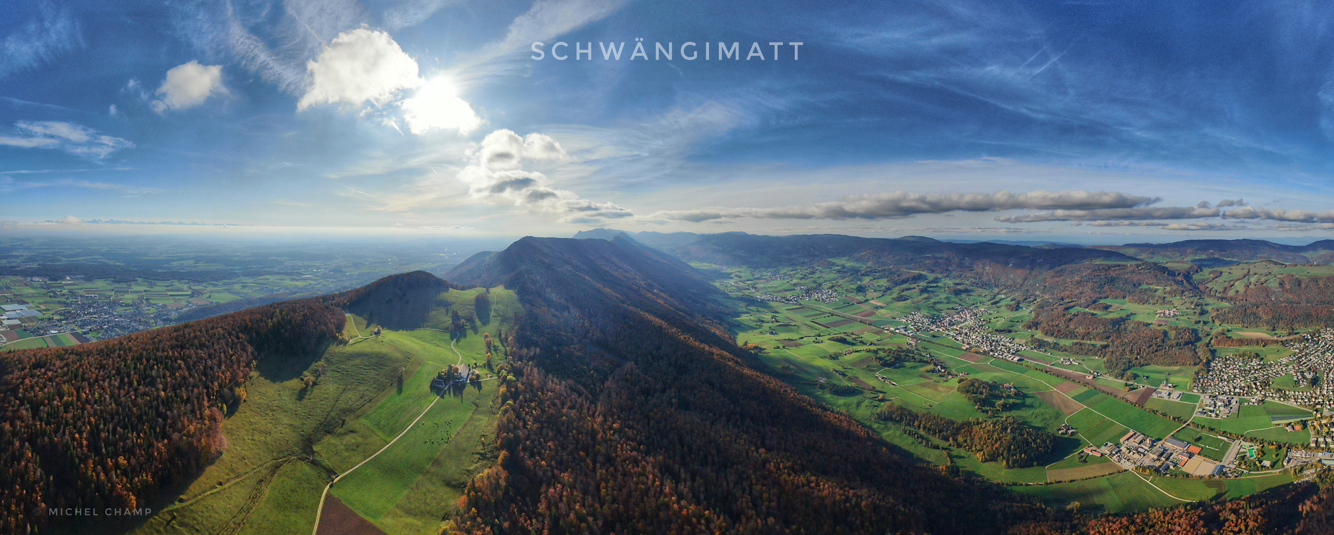 Herbstflug mit der Drohne über der Schwängimatt (CH)