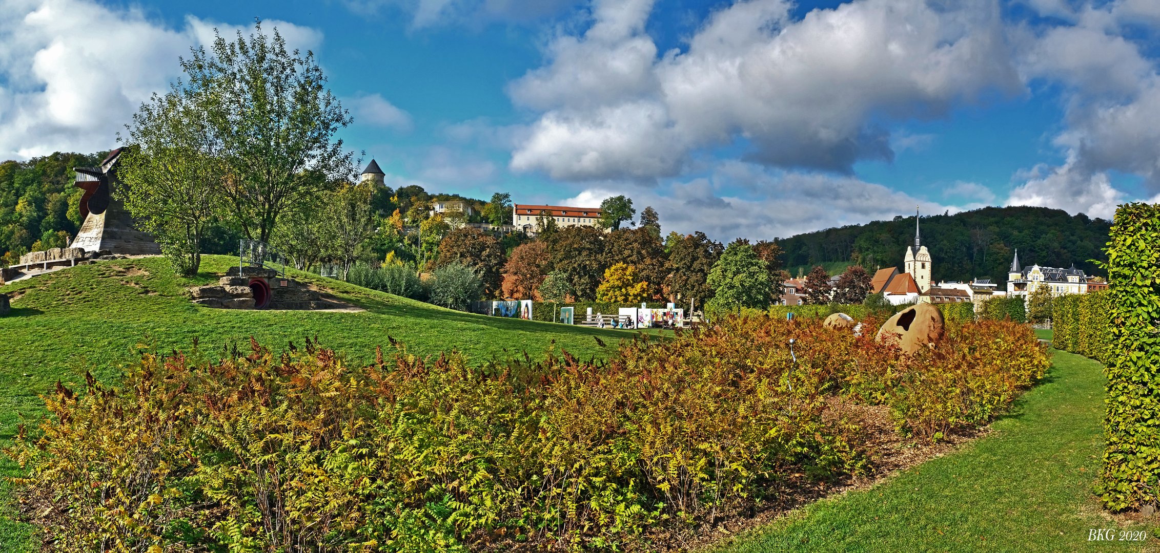 Herbstgold im Hofwiesenpark Gera 