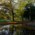 Herbstidylle: Parklandschaft von Schloss Dyck ...