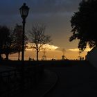 Herbstliche Abendstimmung am Schlosshafensteg in Friedrichshafen