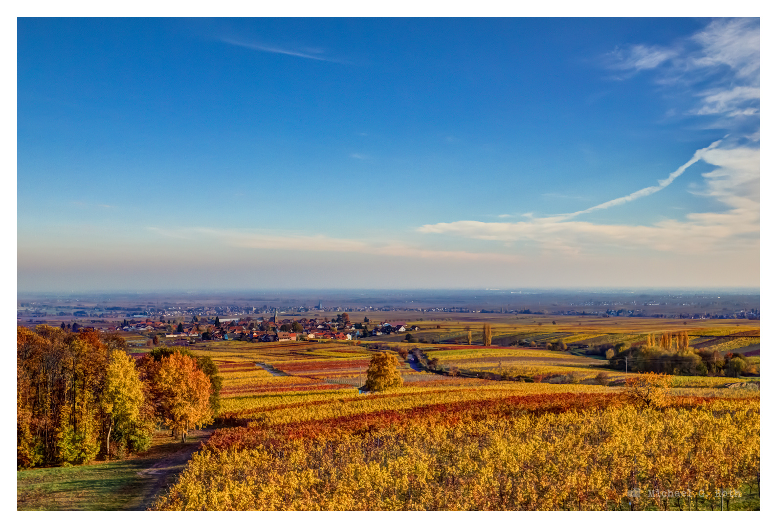 Herbstliche Aussicht von der Villa Ludwigshöhe