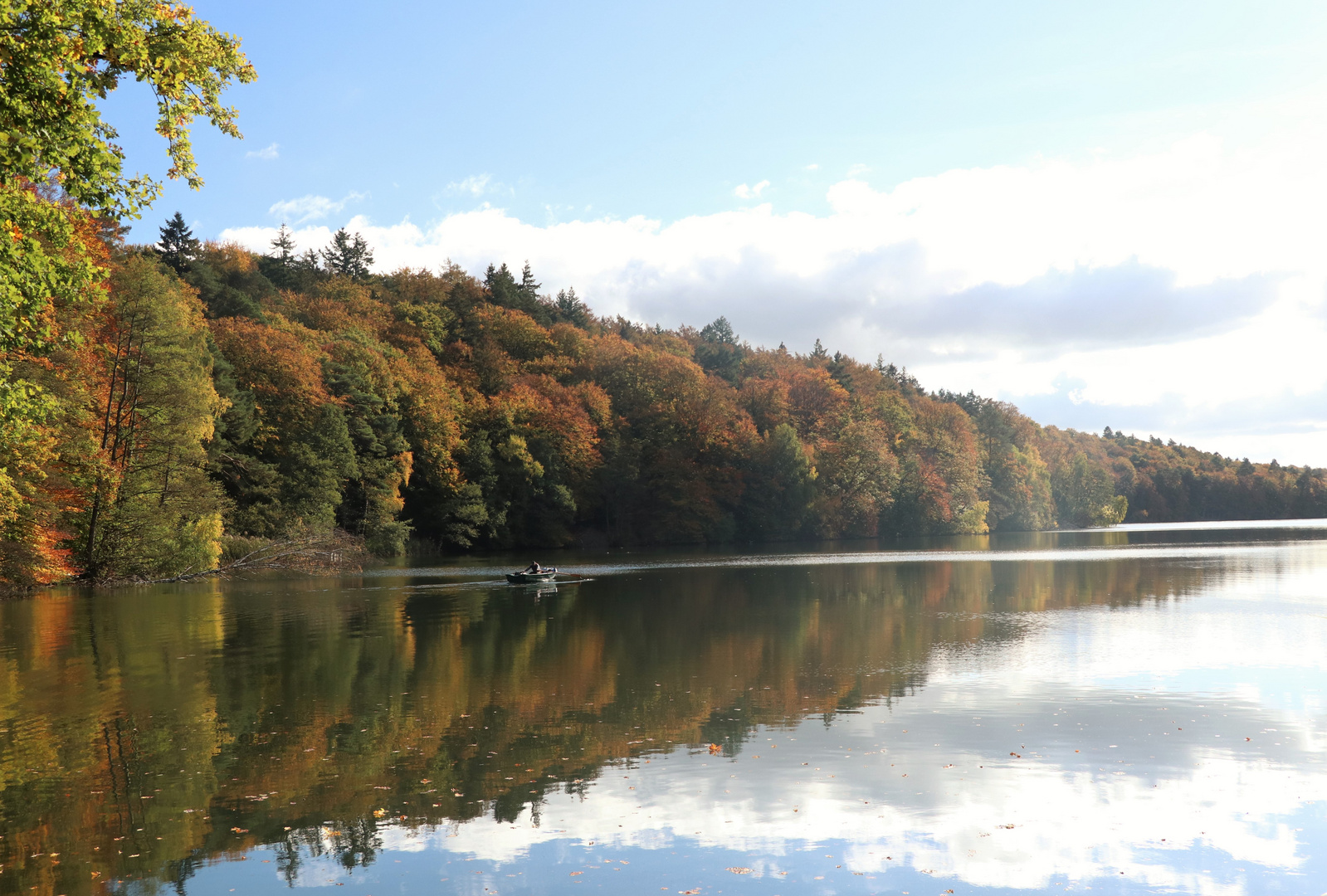 Herbstliche Bootstour