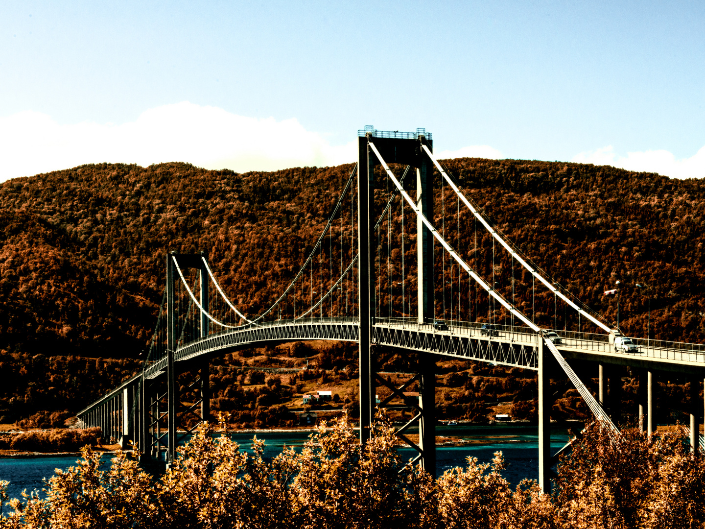 Herbstliche Brücke