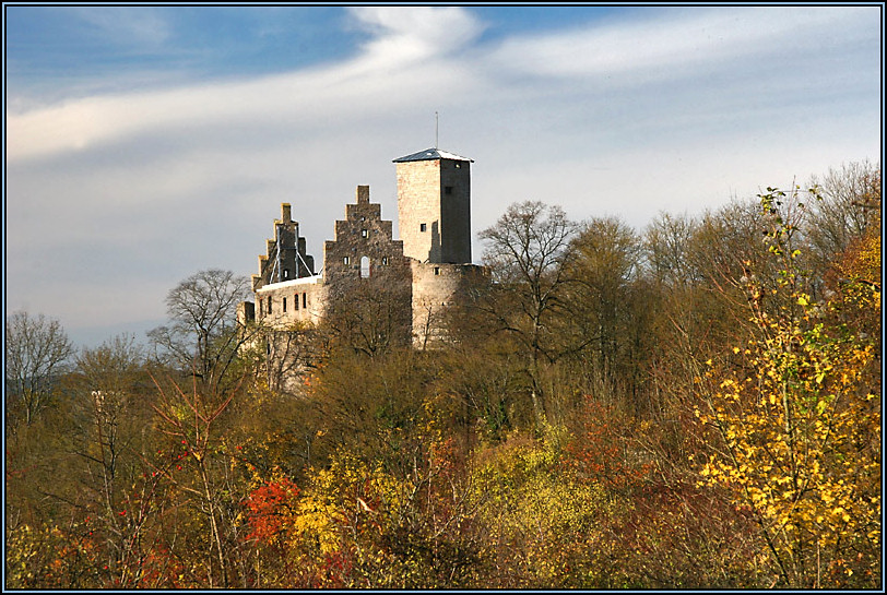 Herbstliche Burg