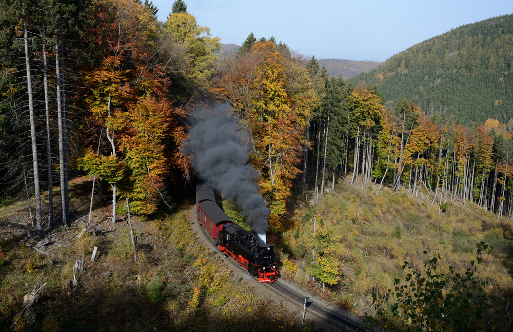 Herbstliche Farben im Drängetal