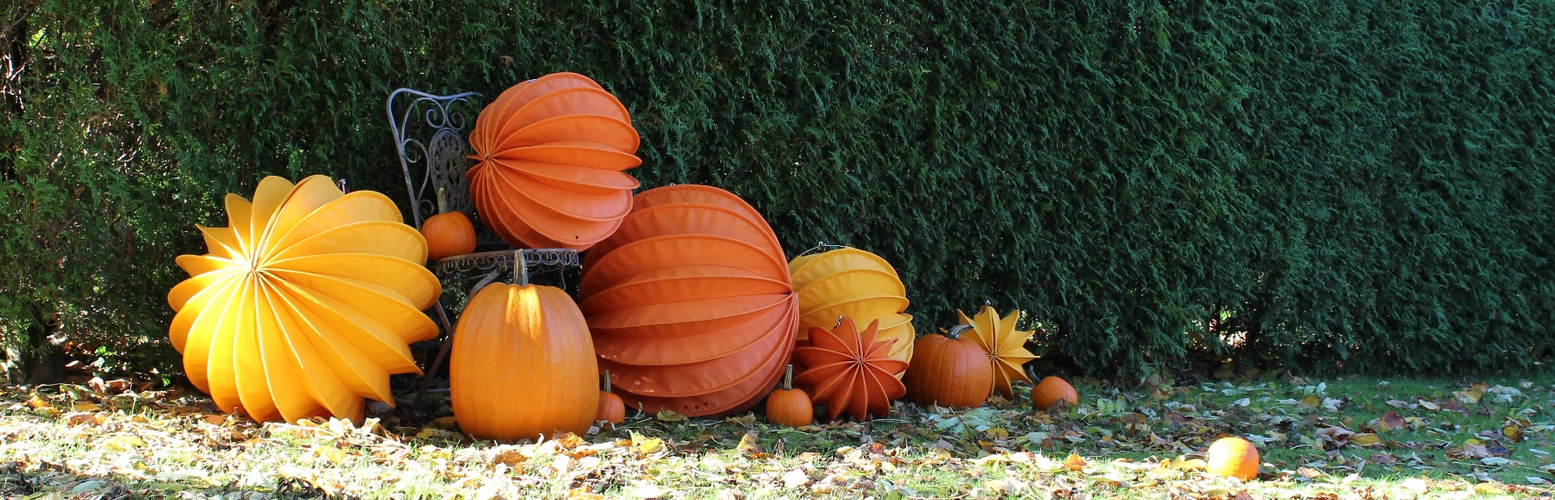 Herbstliche Gartendekoration