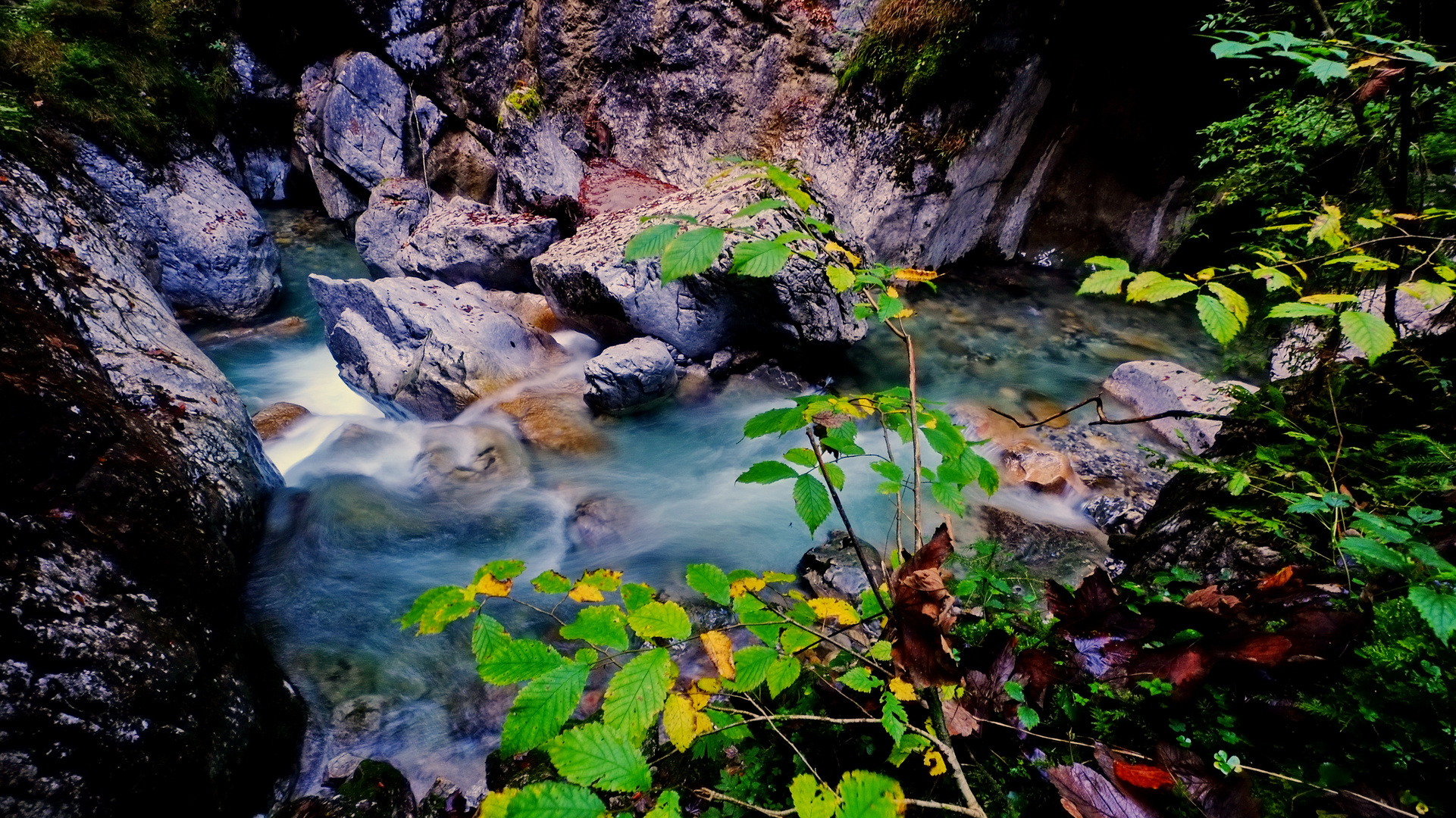 Herbstliche Idylle in der Klamm