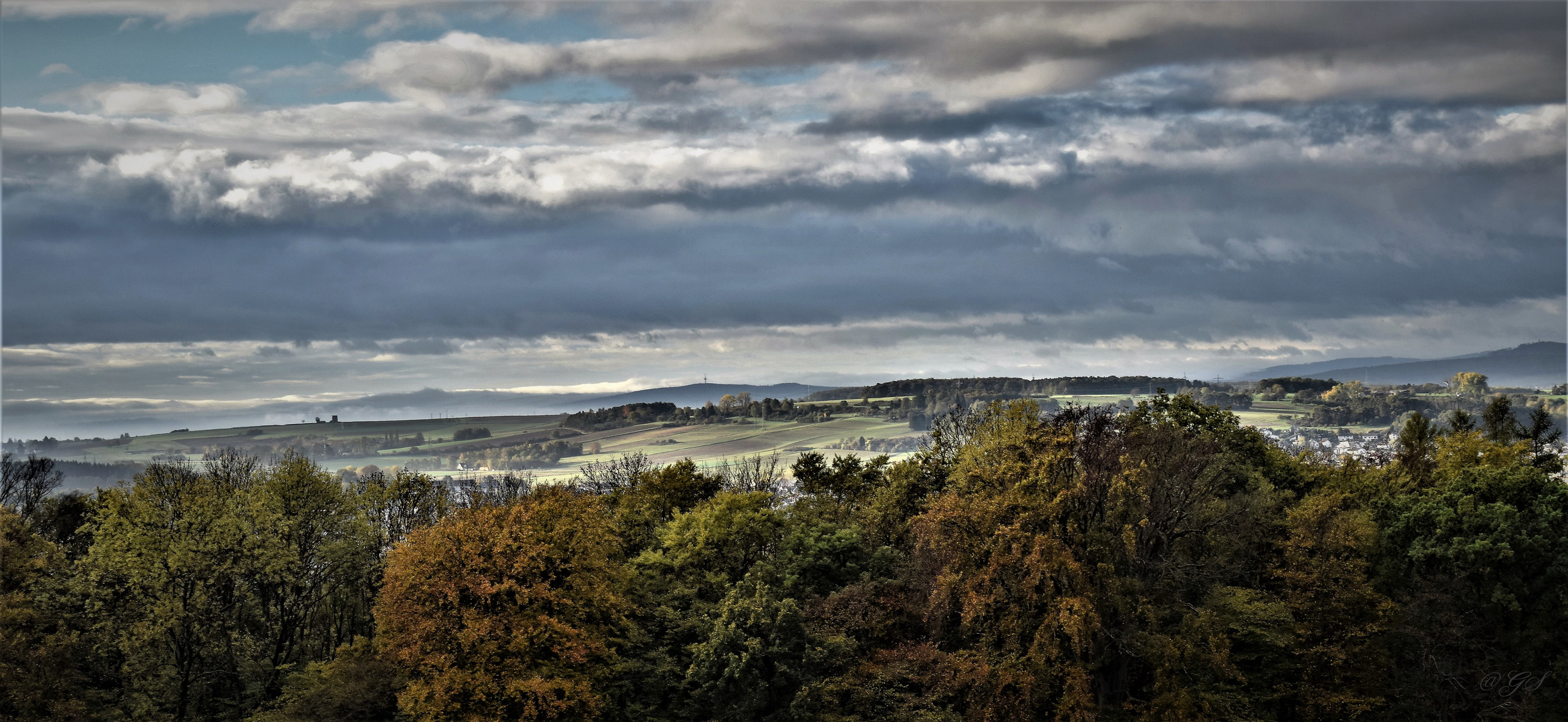 Herbstliche Landschaft im Blick