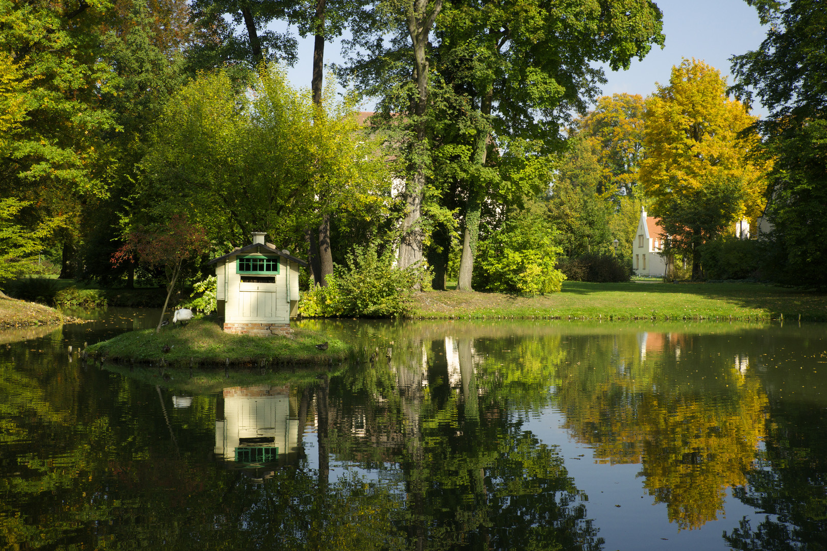 Herbstliche Parkidylle