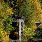 HERBSTLICHE SCHÖNHEIT EINES TEMPORÄR VERLASSENEN ORTES