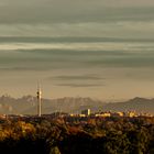 herbstliche Skyline von München