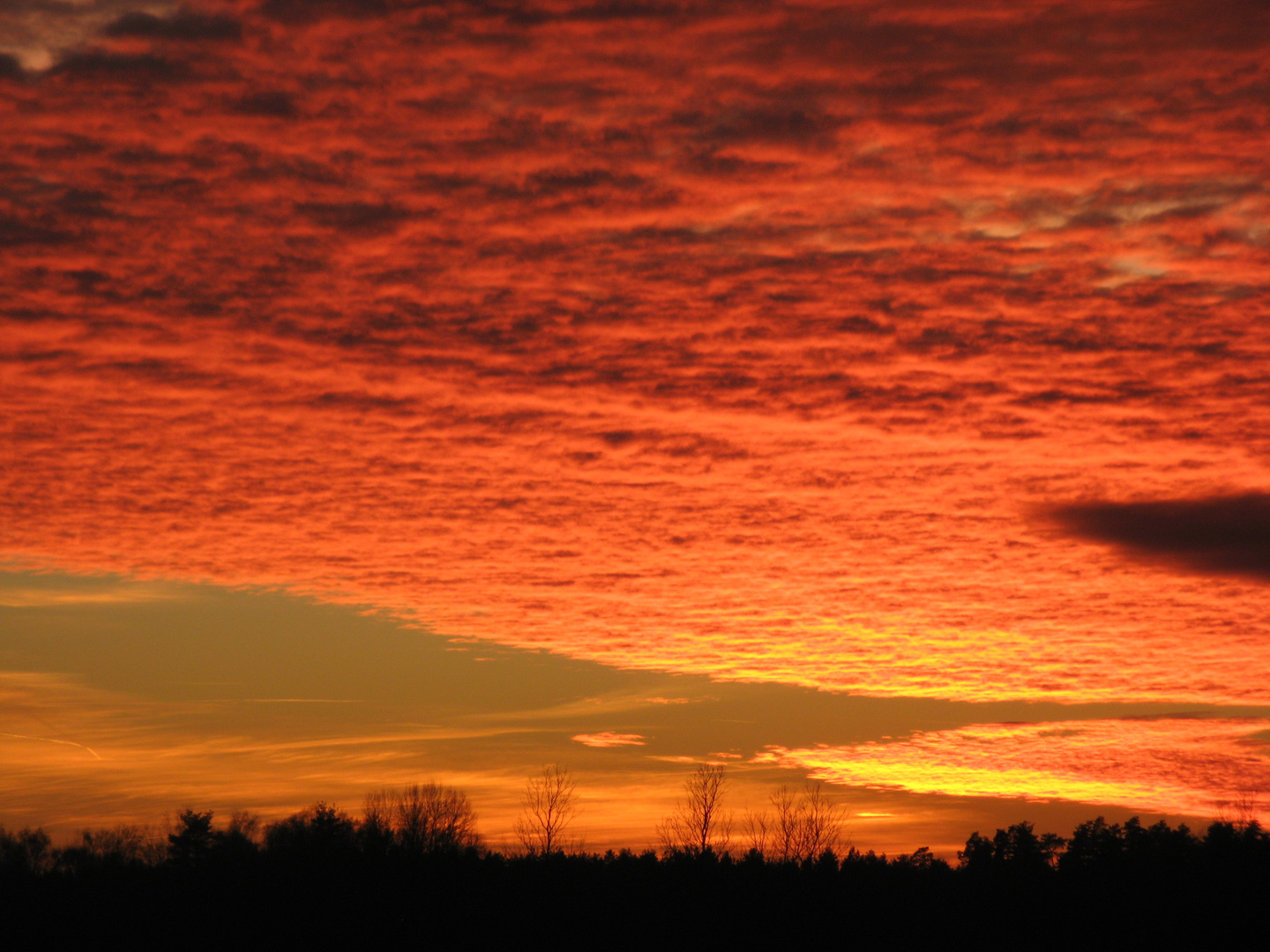 Herbstlicher Abendhimmel