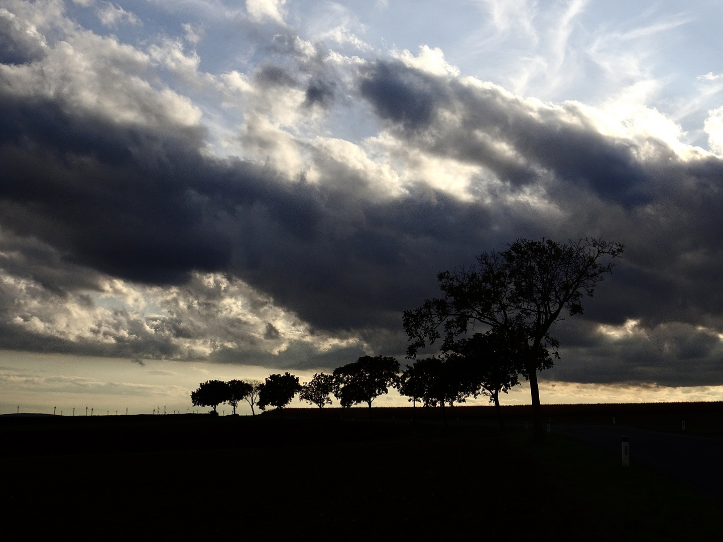 Herbstlicher Abendhimmel