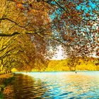 Herbstlicher Blick auf den Baldeneysee