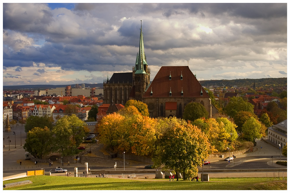 Herbstlicher Dom