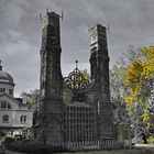 Herbstlicher Farbtupfer - Ostfriedhof Gera 
