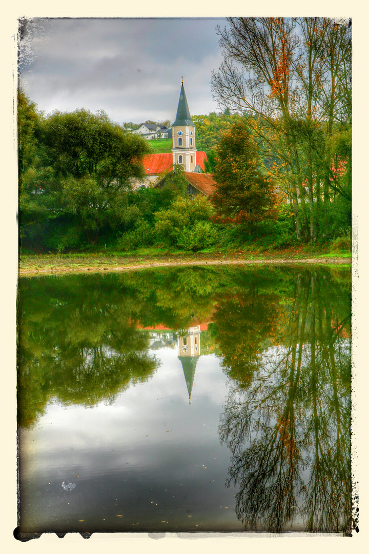 Herbstlicher, Kirchgang