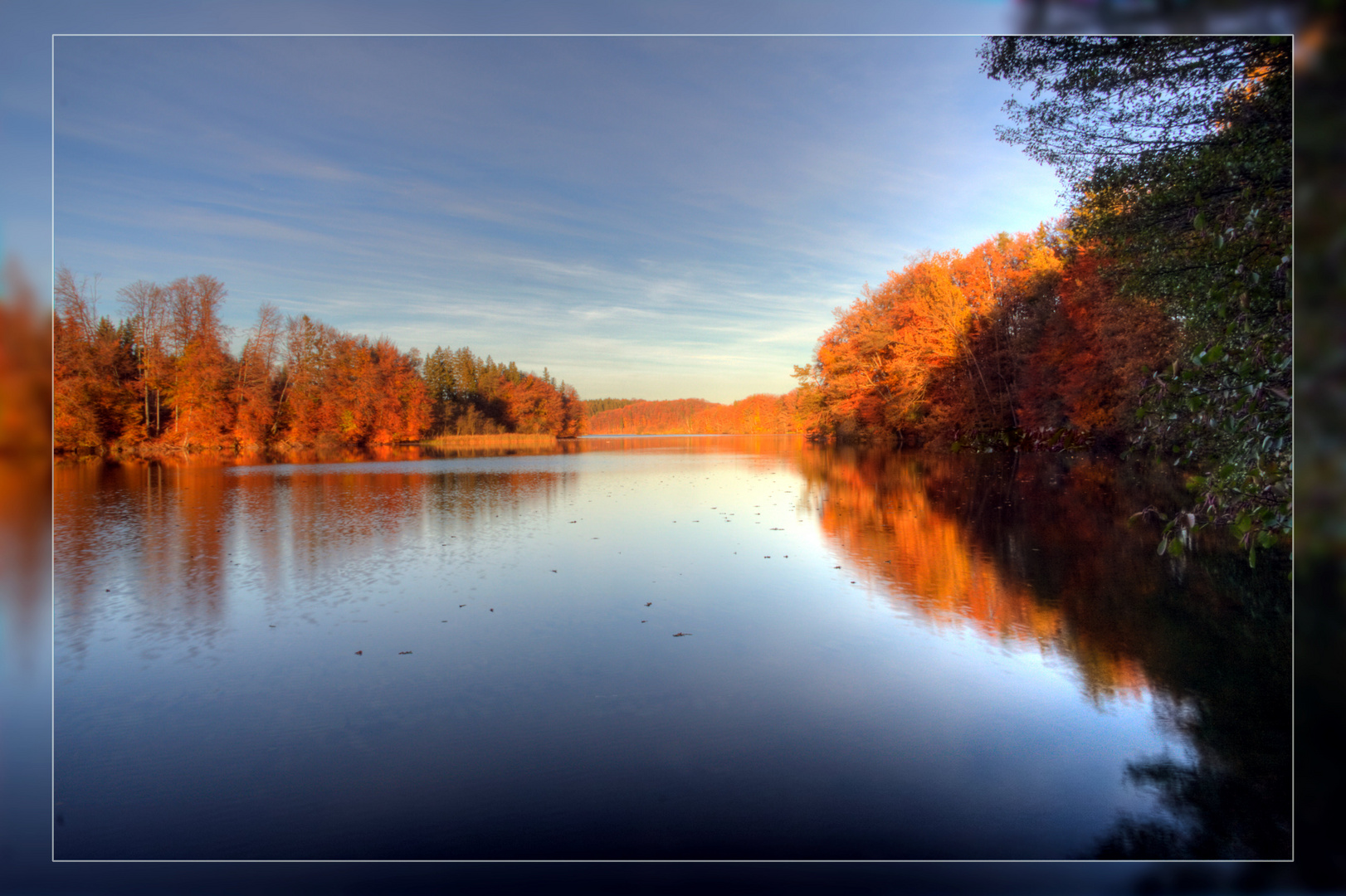 Herbstlicher Langbürgner See HDR