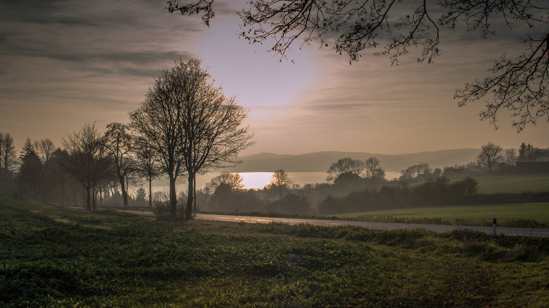 Herbstlicher Nachmittag am Möhnesee