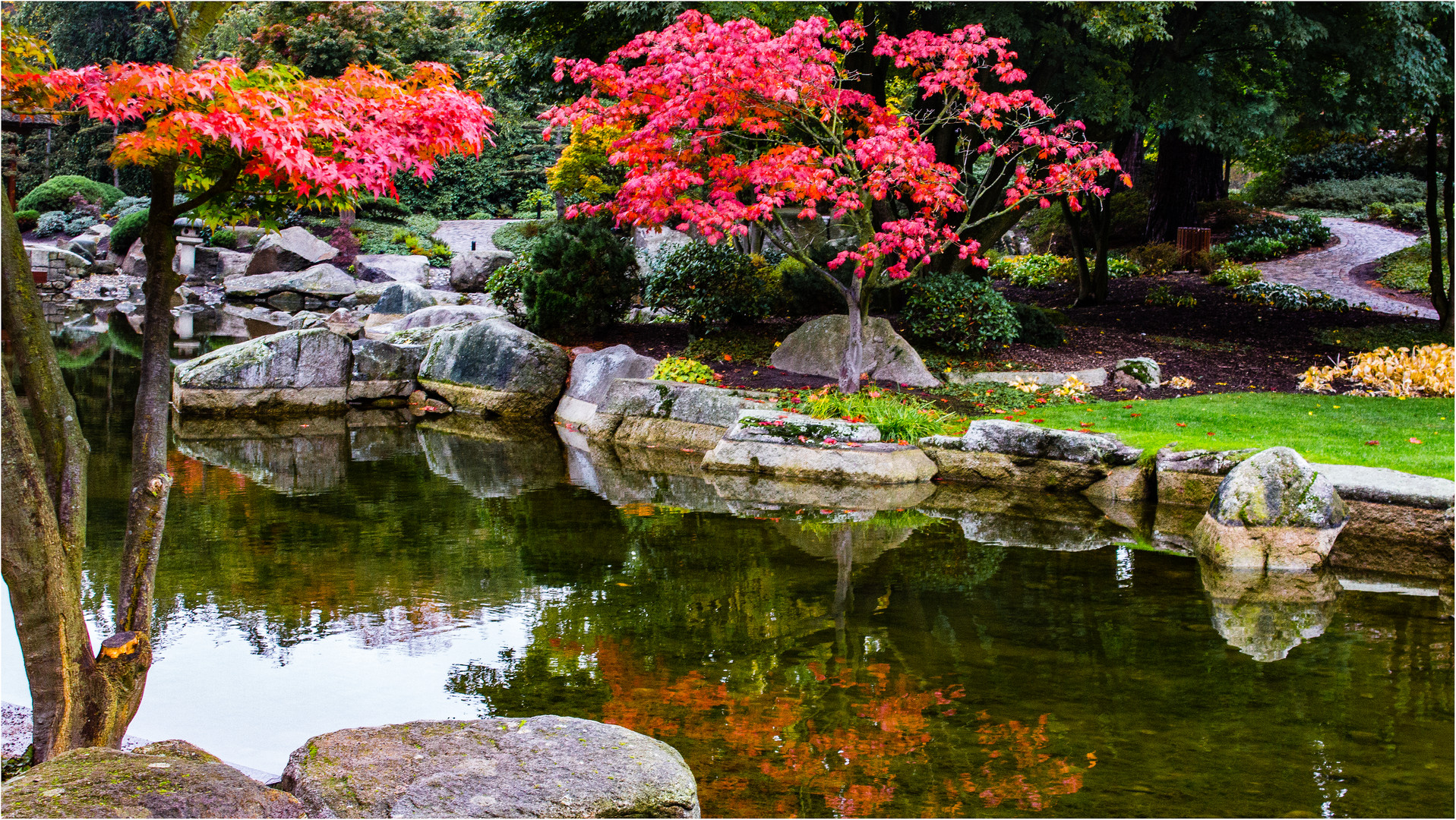 Herbstlicher Park