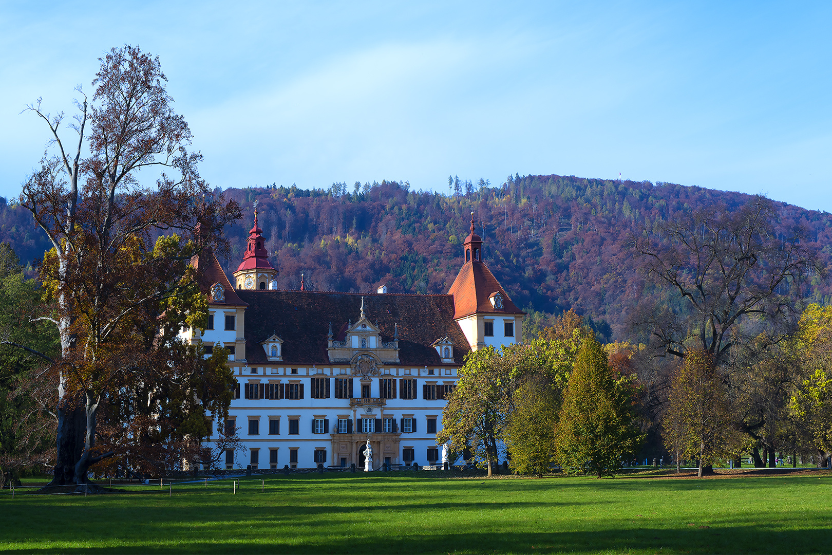 Herbstlicher Schloßpark Eggenberg