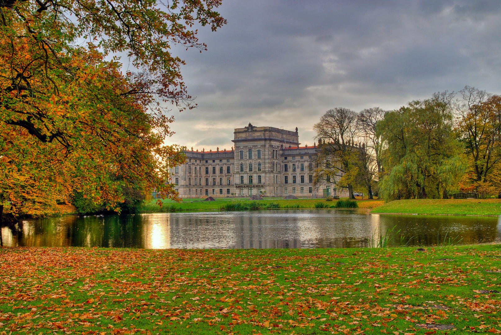 Herbstlicher Schloßpark Ludwigslust