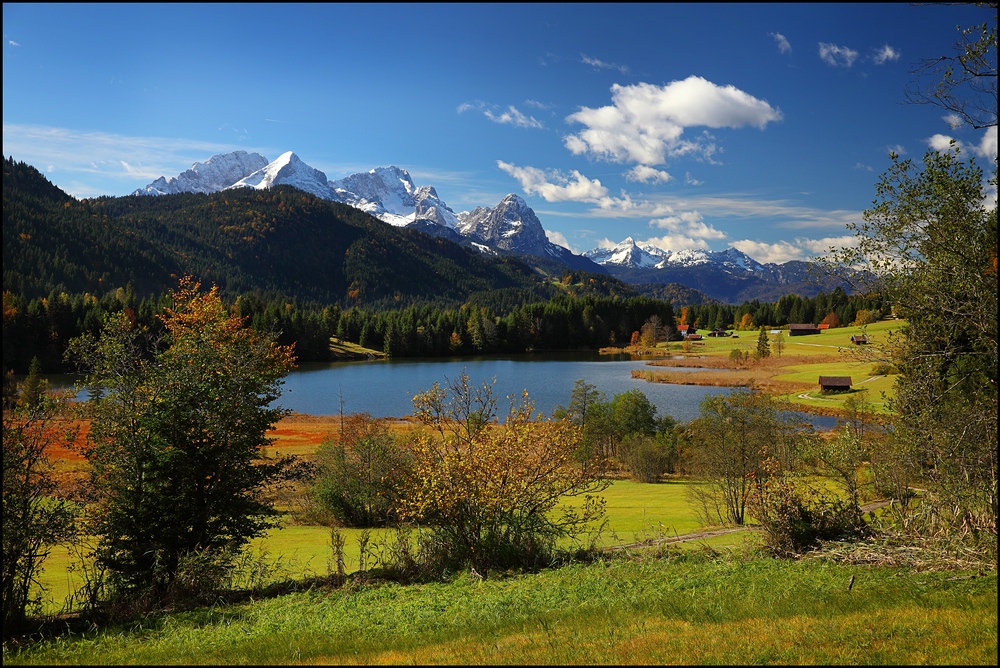 ~ Herbstlicher Seeblick I ~