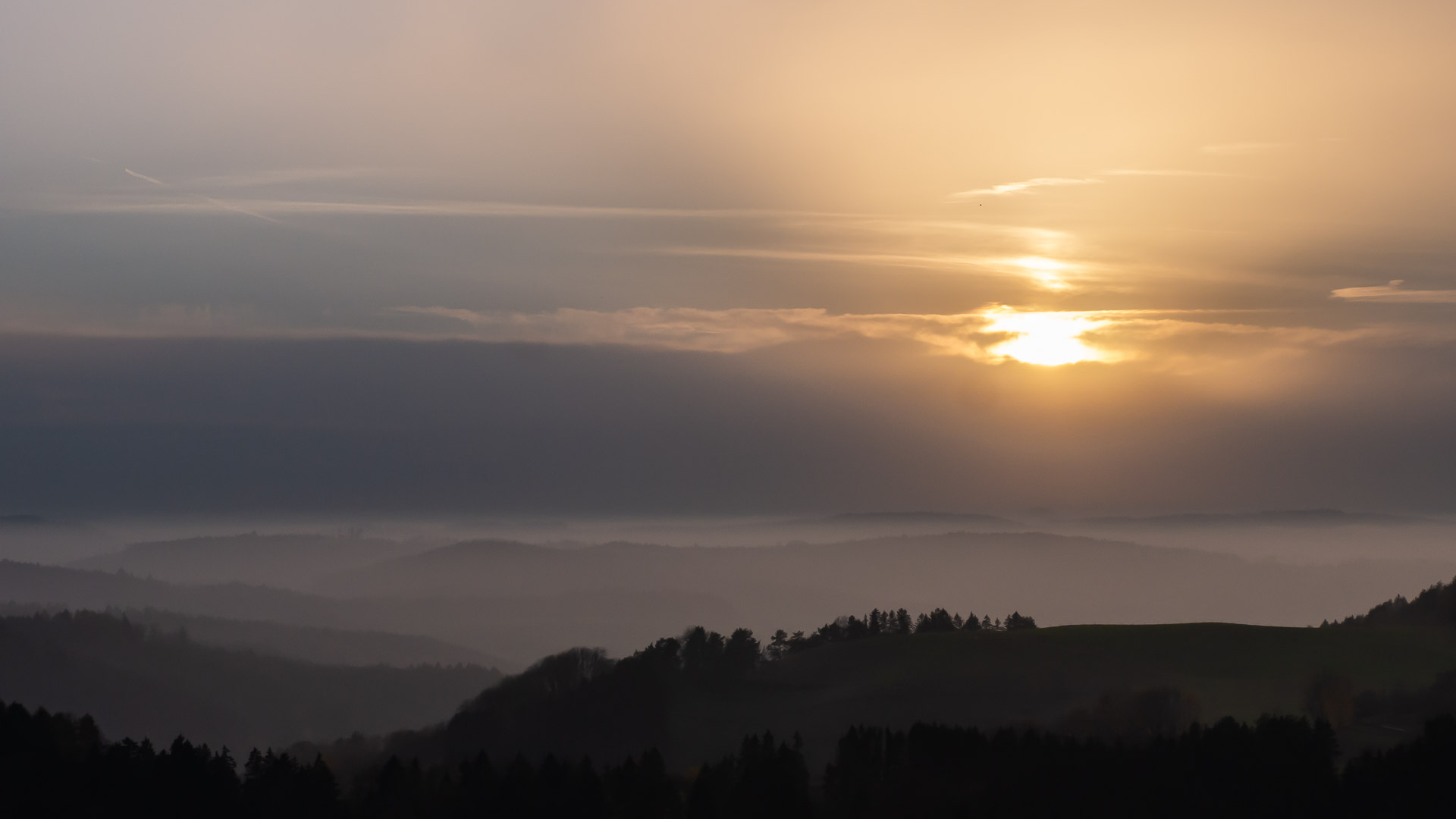 Herbstlicher Sonnenuntergang