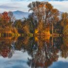 herbstlicher Spiegelsee