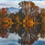 herbstlicher Spiegelsee